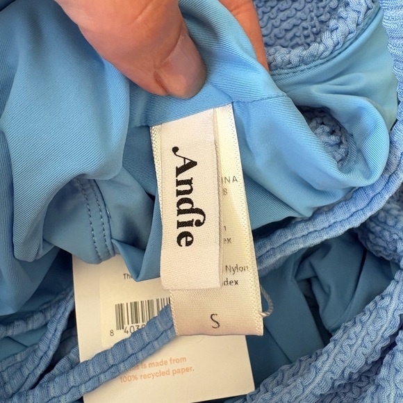 Andie The Fiji One Piece Swimsuit Seersucker Felicia Blue S  NWT - Picture 7 of 7